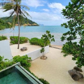 Luxury Beachfront 4 Br AMANA Villa at Ta-Ke Residence A